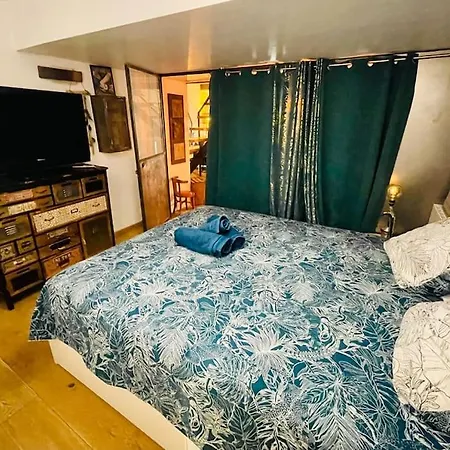 Loft En Duplex Centre Historique Апартаменты Монпелье