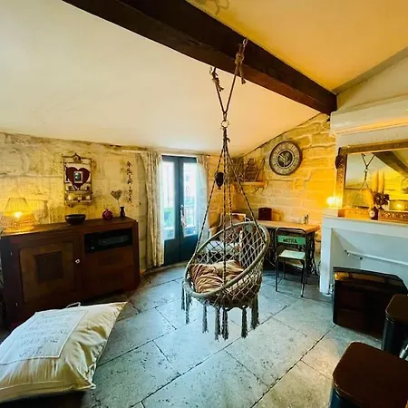 Loft En Duplex Centre Historique Апартаменты Монпелье